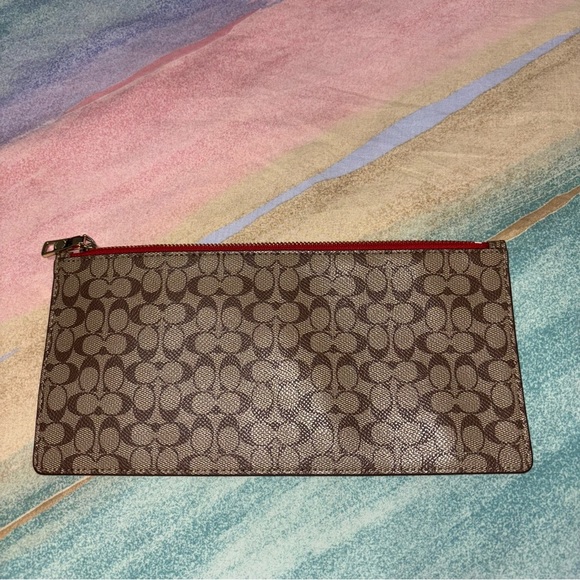 Coach red crossbody bag with matching insert pouch - Picture 12 of 16